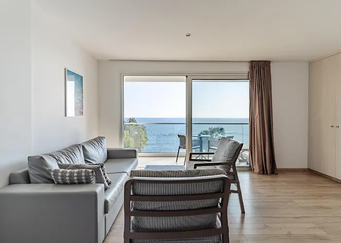 Harmony Bay Hotel