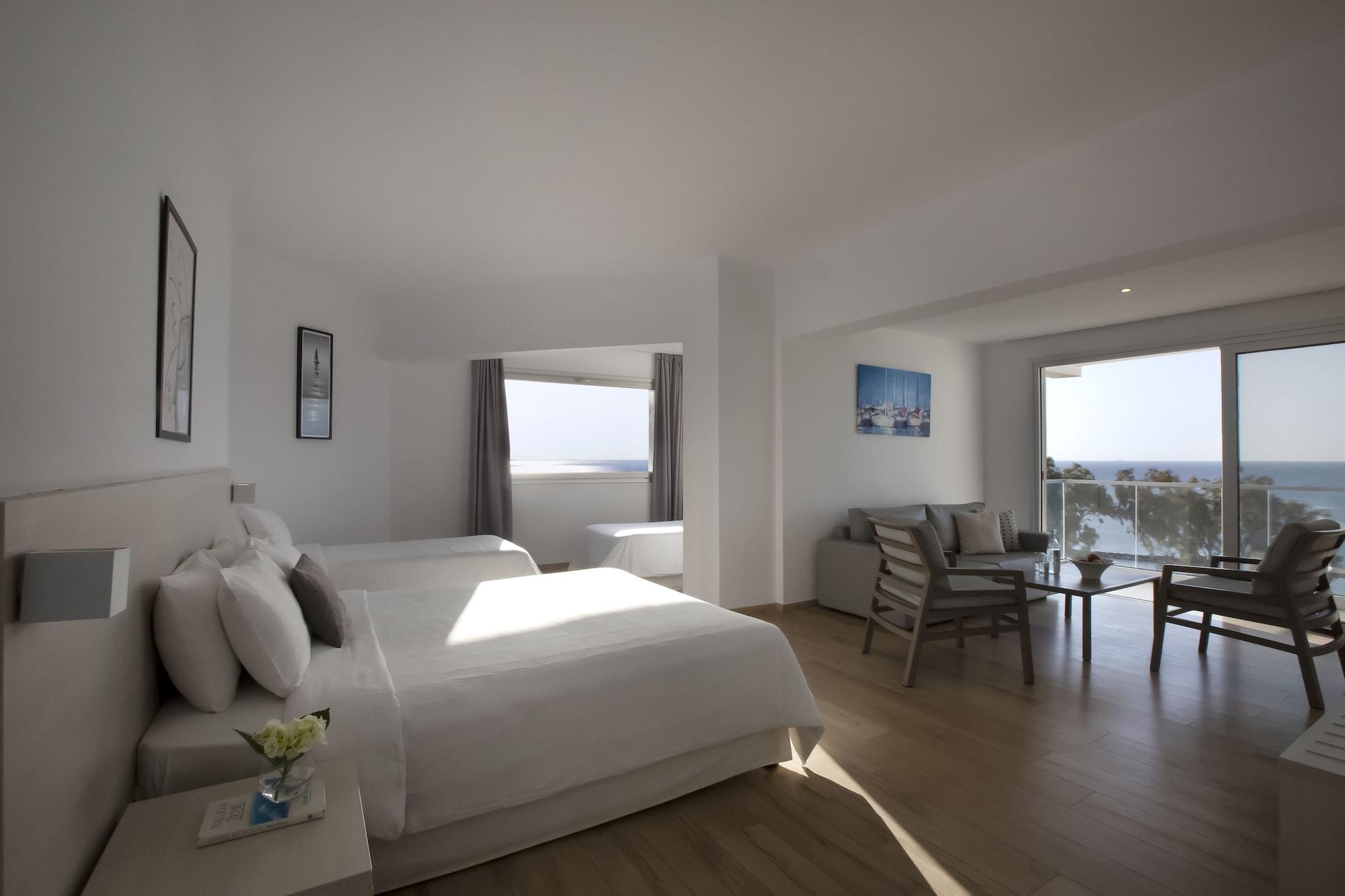Harmony Bay 3* לימסול