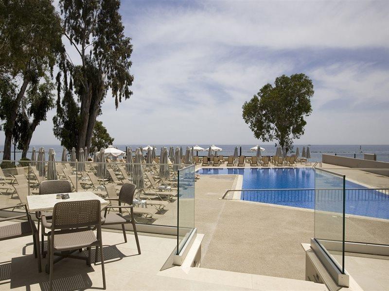 מלון Harmony Bay 3*