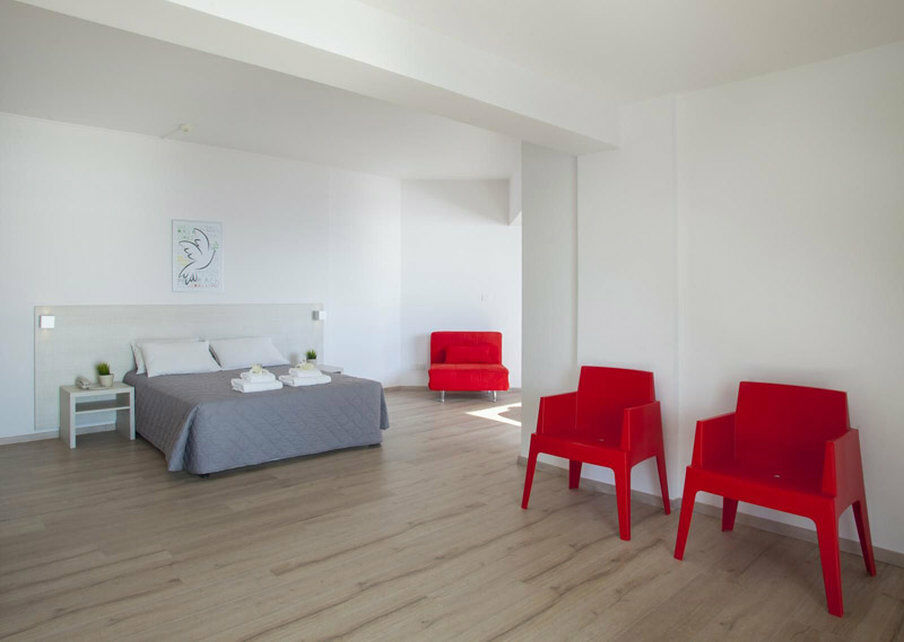 Harmony Bay מלון 3*